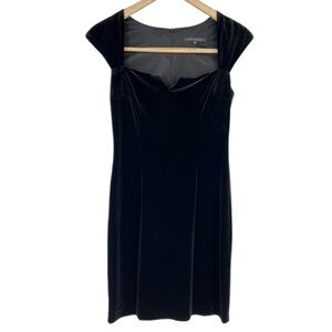 Elegant David Meister‎ Designer Black Velvet Cocktail Dress Cap Sleeves Size 2